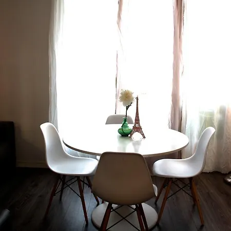 Apartment Cosy Dans Paris